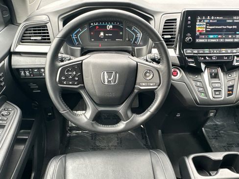 Certified 2024 Honda Odyssey EX-L image 14