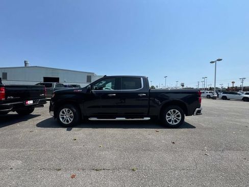 Certified 2022 Chevrolet Silverado 1500 LTZ AWD/4WD image 11
