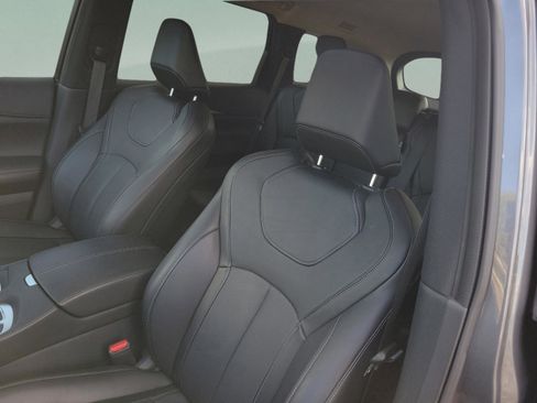 Certified 2025 INFINITI QX60 Pure image 25