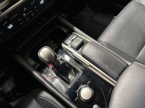 Used 2016 Lexus GS 350 AWD w/ Premium Package image 18
