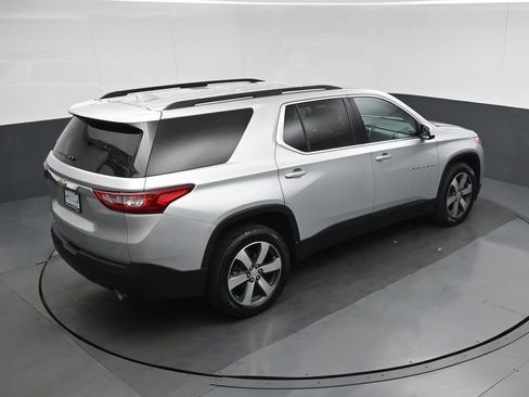 Used 2019 Chevrolet Traverse LT w/ LT Premium Package AWD/4WD image 71