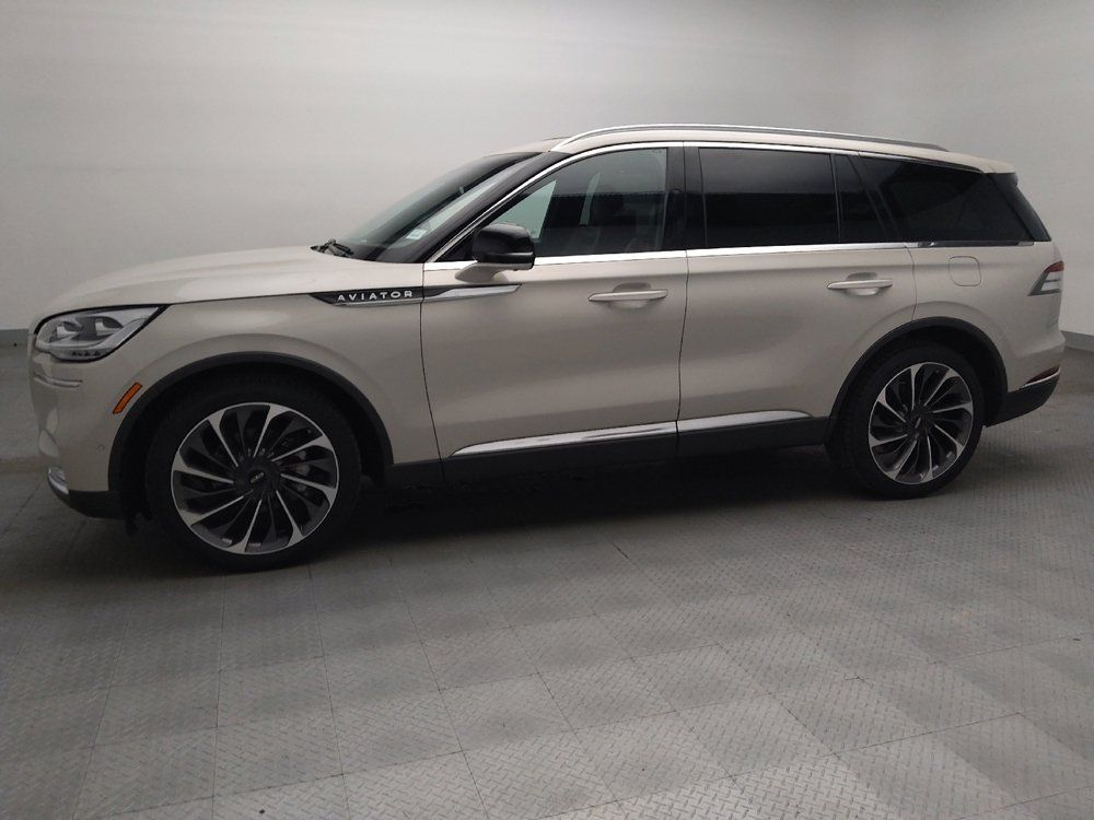 Used 2020 Lincoln Aviator Reserve w/ Equipment Group 202A AWD/4WD image 2