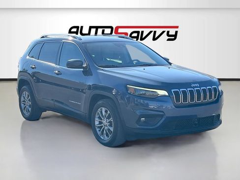 Used 2021 Jeep Cherokee Latitude Plus FWD image 1