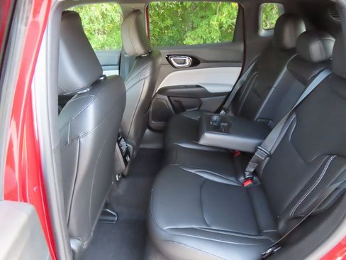 New 2026 Jeep Compass Limited image 24