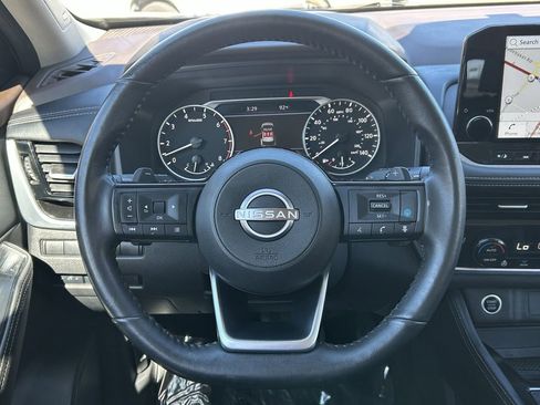 Certified 2023 Nissan Rogue SL w/ SL Premium Package image 25