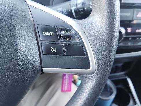 Used 2018 Mitsubishi Outlander ES image 13