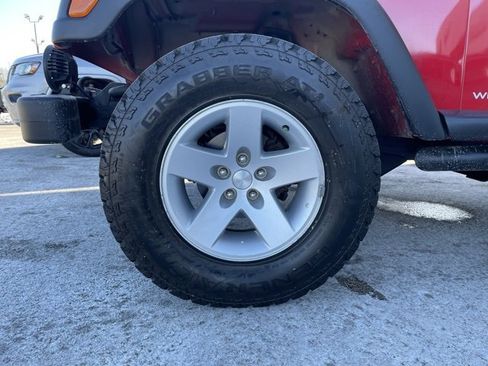 Used 2006 Jeep Wrangler X image 23