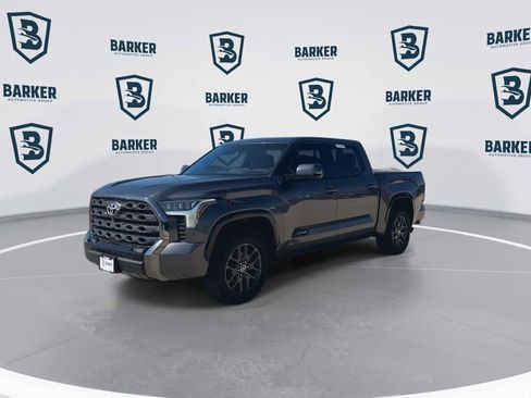 Used 2023 Toyota Tundra Platinum AWD/4WD image 5