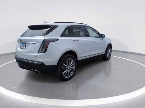 Used 2023 Cadillac XT5 Sportv AWD/4WD image 9