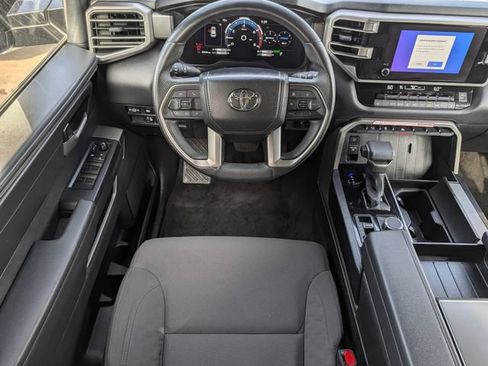Used 2025 Toyota Sequoia SR5 AWD/4WD image 11