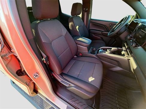 Used 2023 Chevrolet Colorado Trail Boss w/ Technology Package image 14