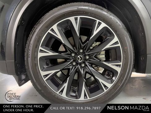 Used 2024 MAZDA CX-90 Plug-In Hybrid w/ Premium Pkg image 13