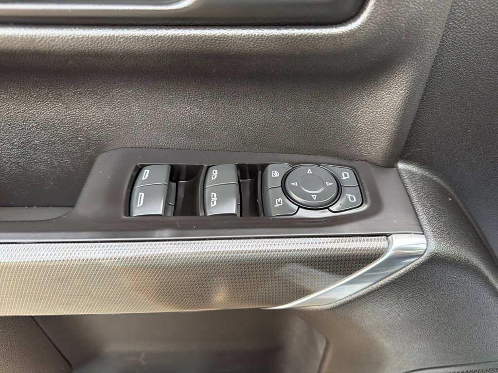 Used 2021 GMC Sierra 1500 AT4 w/ AT4 Value Package AWD/4WD image 26