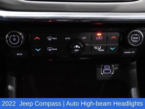 Used 2022 Jeep Compass Limited w/ Sun and Sound Group image 20
