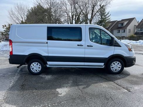 Used 2024 Ford Transit 250 Low Roof w/ Exterior Upgrade Package image 12