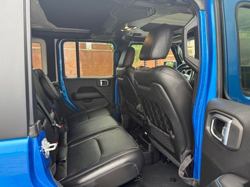 Used 2022 Jeep Wrangler Unlimited Rubicon 4xe w/ Cold Weather Group image 13