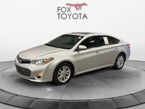 Used 2013 Toyota Avalon XLE Premium image 1