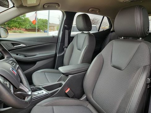 Used 2025 Buick Encore GX Preferred FWD image 7