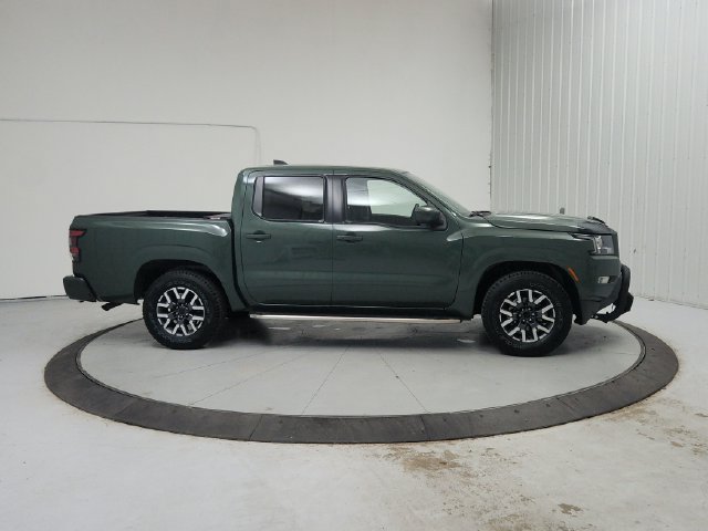 Used 2023 Nissan Frontier SV w/ SV Convenience Package RWD image 9