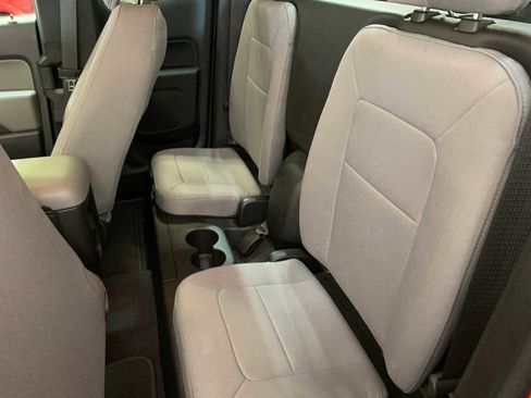 Used 2021 Chevrolet Colorado W/T w/ Custom Special Edition image 5