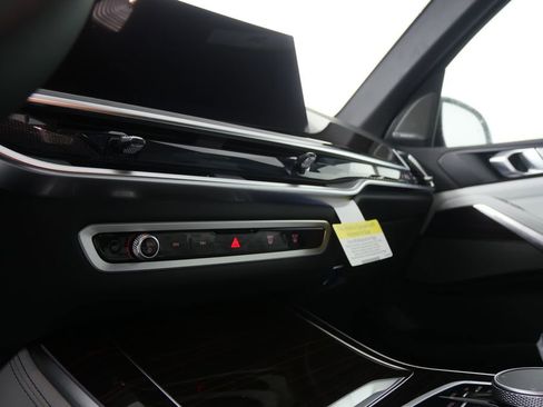 New 2026 BMW X5 xDrive50e image 20