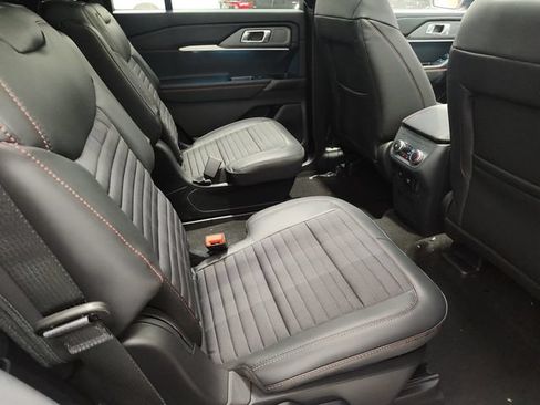 New 2026 Ford Explorer ST-Line w/ ST-Line Street Pack AWD/4WD image 25