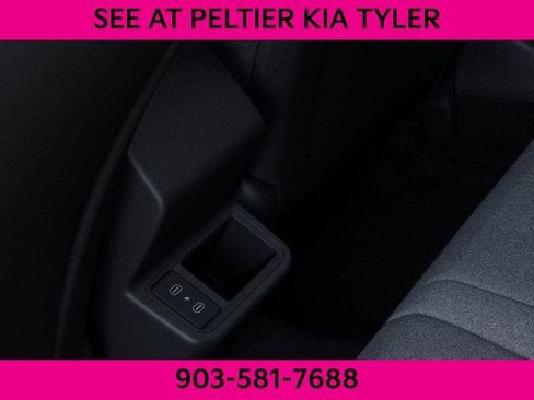 New 2025 Kia K4 LXS image 28