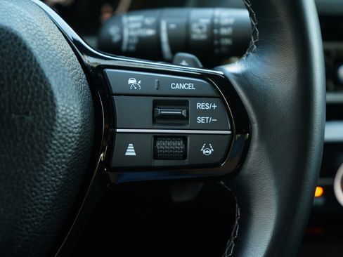 Certified 2025 Honda Civic Sport Touring image 21