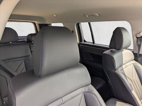 Used 2026 Hyundai Santa Fe SEL FWD image 19