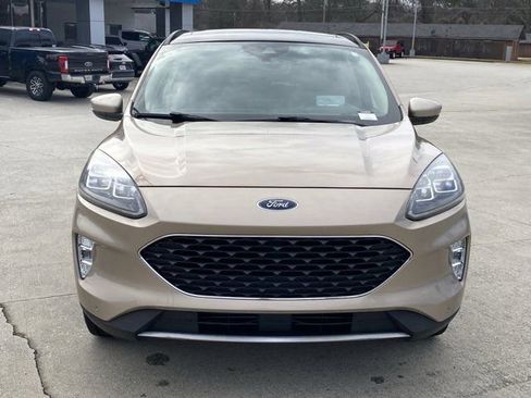 Used 2020 Ford Escape Titanium image 8