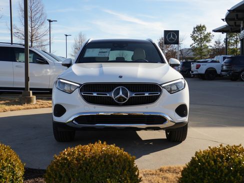 New 2026 Mercedes-Benz GLC 300 4MATIC image 2