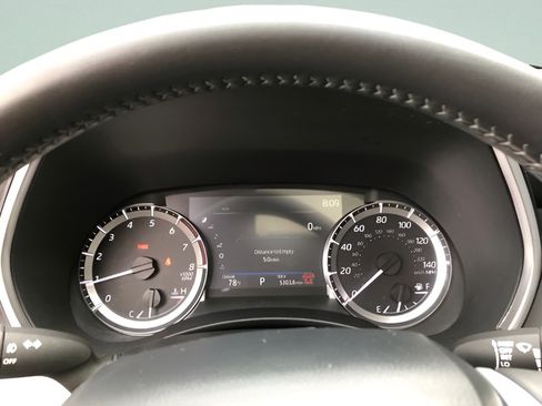 Certified 2024 Toyota Highlander XLE AWD/4WD image 20