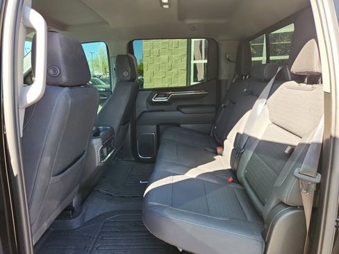 Used 2022 GMC Sierra 1500 Elevation w/ Preferred Package image 12