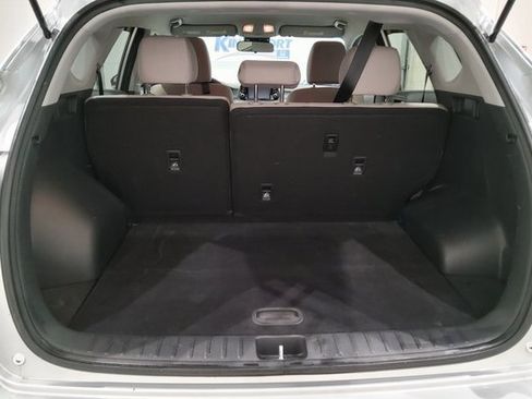 Used 2019 Hyundai Tucson SE image 12