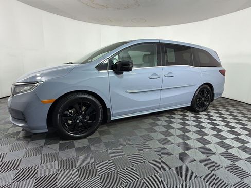 Used 2023 Honda Odyssey Sport image 19