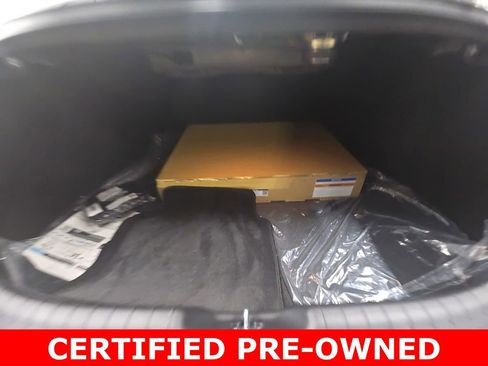 Certified 2025 Hyundai Elantra Limited image 13