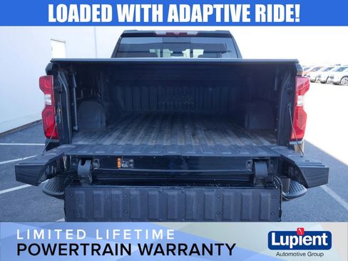 Used 2024 Chevrolet Silverado 1500 High Country w/ High Country Premium Package AWD/4WD image 7