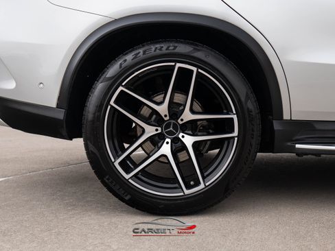 Used 2018 Mercedes-Benz GLE 43 AMG 4MATIC w/ Premium 3 Package image 11