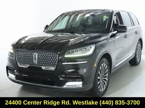 Used 2020 Lincoln Aviator Reserve w/ Class IV Trailer Tow Package image 2