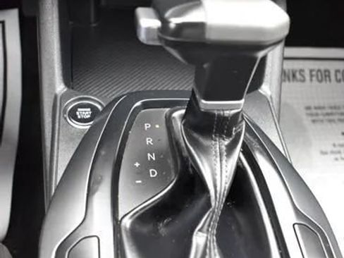 Used 2025 Kia K4 FWD image 33