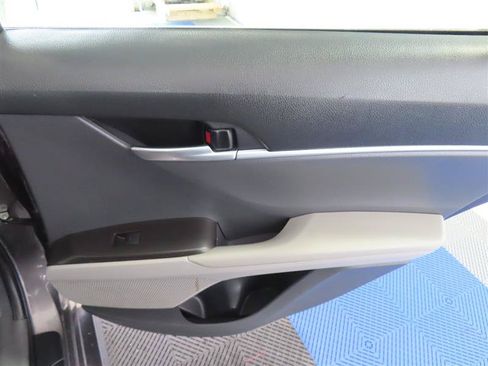 Used 2023 Toyota Camry LE FWD image 24