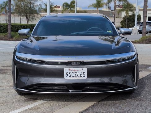 Used 2022 Lucid Air Grand Touring image 3