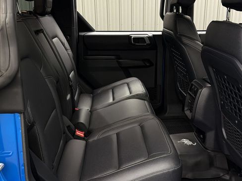 Used 2025 Ford Bronco Badlands AWD/4WD image 37