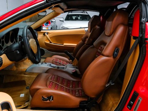 Used 2001 Ferrari 360 Spider RWD image 4