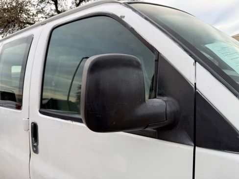 Used 2007 GMC Savana 1500 G1500 image 9