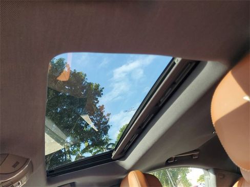 Used 2019 Maserati Ghibli GranLusso image 20