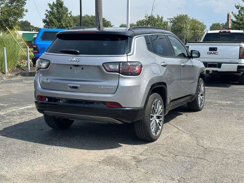 Used 2024 Jeep Compass Limited w/ Elite Group AWD/4WD image 4