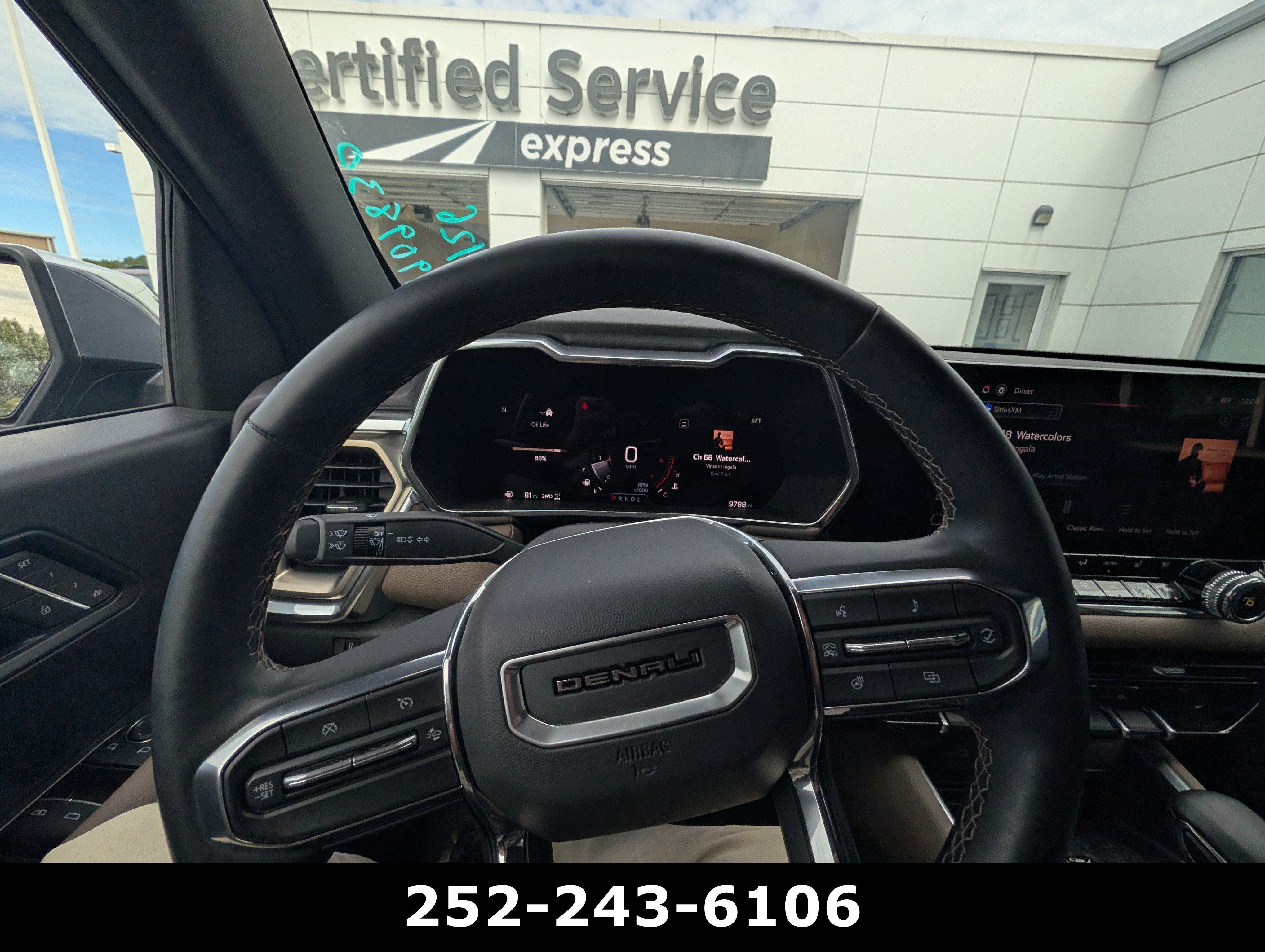 Used 2026 GMC Canyon Denali AWD/4WD image 16