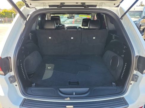 Used 2020 Jeep Grand Cherokee Limited X RWD image 9