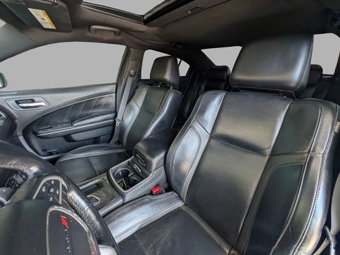 Used 2015 Dodge Charger R/T w/ Plus Group RWD image 19